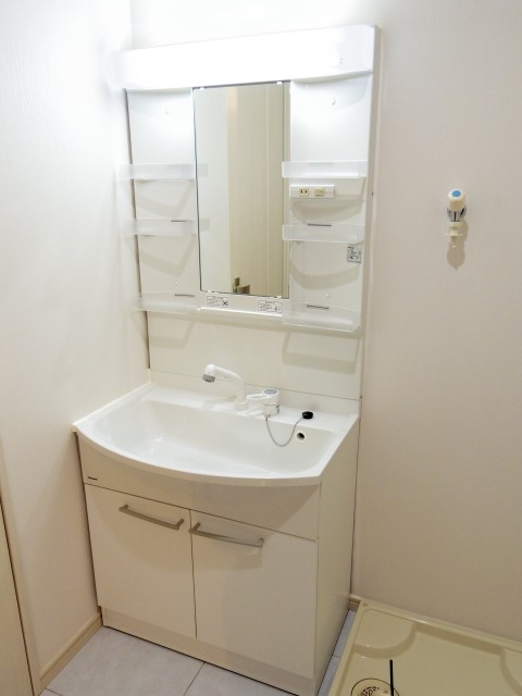 メゾンドール本郷　洗面台