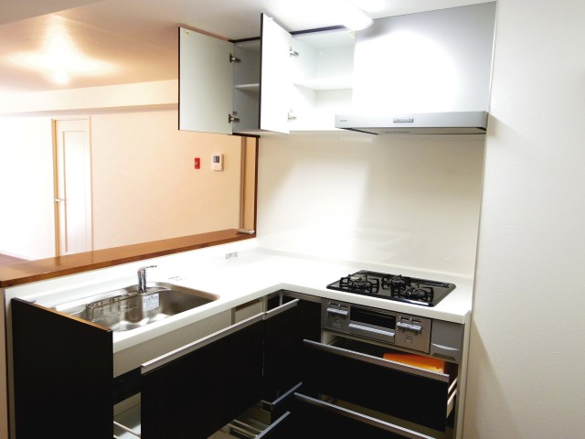 メゾンドール本郷　キッチン