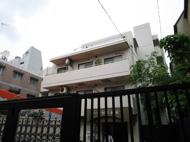 グローリア初穂新宿Ⅲ　エントランス