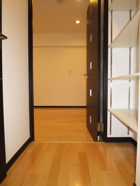 リビングに向かう廊下