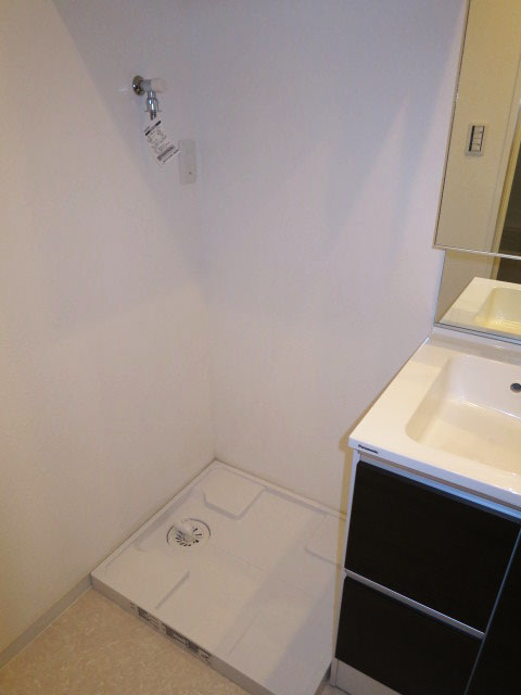 洗面化粧台となりの洗濯機置き場