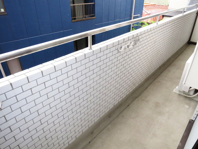 南東向きのバルコニー