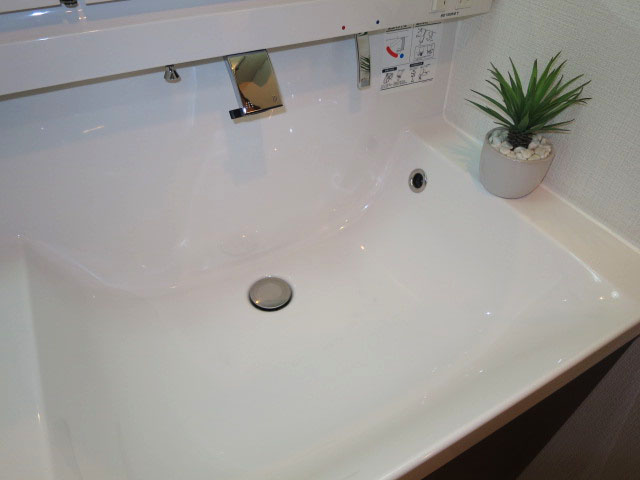 使い勝手良さそうな洗面化粧台