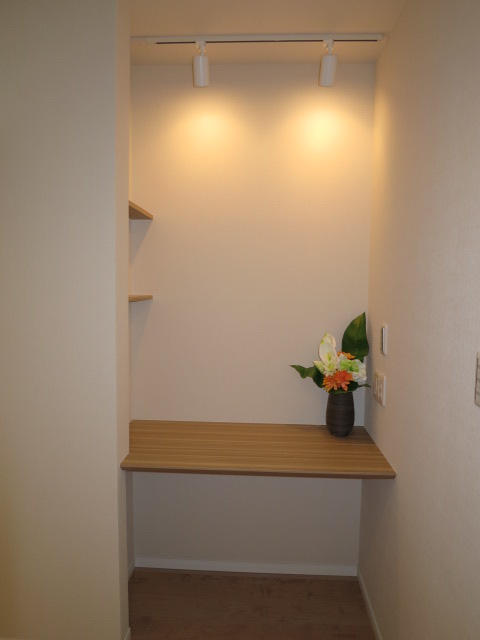 柏木ローズマンション リビングダイニングのデスクコーナー