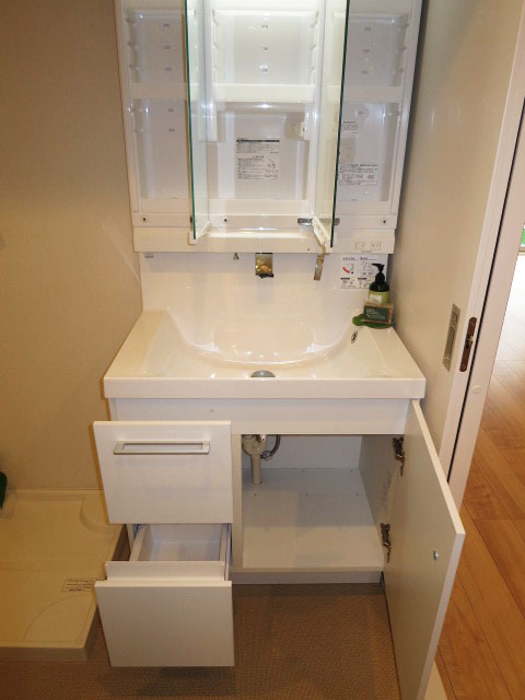 柏木ローズマンション 使い勝手良さそうな洗面化粧台