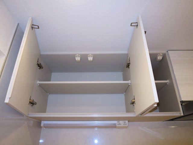 常磐松サマリヤマンション　機能的なシステムキッチン