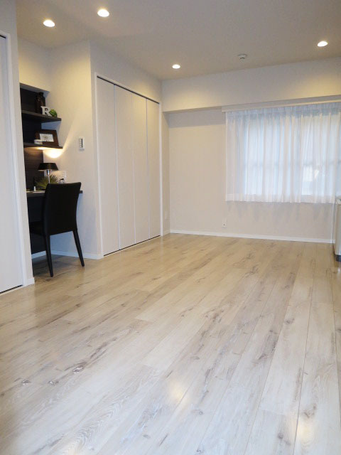 代官山マンション　デスクスペースがある洋室105