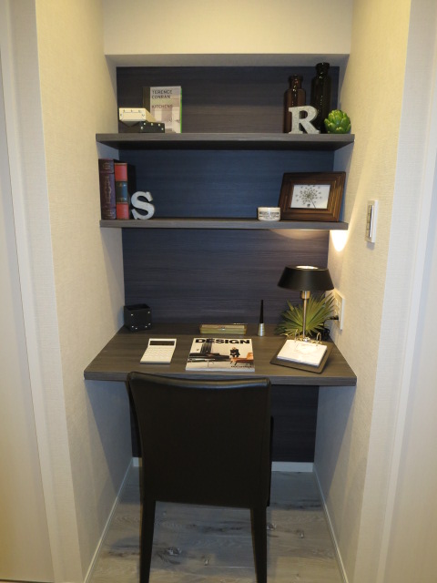 代官山マンション　デスクスペース105