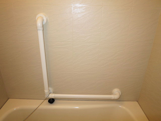 浴室換気乾燥機付のバスルーム