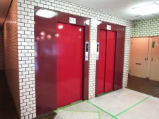 バロール代々木　エレベーター