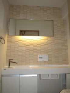 バロール代々木　ウォシュレット付のトイレ