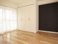 バロール代々木　約7帖の洋室