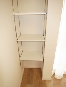 バロール代々木　約7帖の洋室収納
