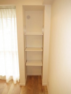 バロール代々木　約6.5帖の洋室