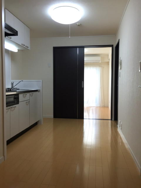 東中野マンション　リビングダイニングキッチン