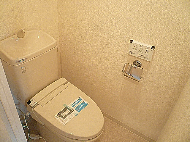 セーナ世田谷公園　ウォシュレット付トイレ