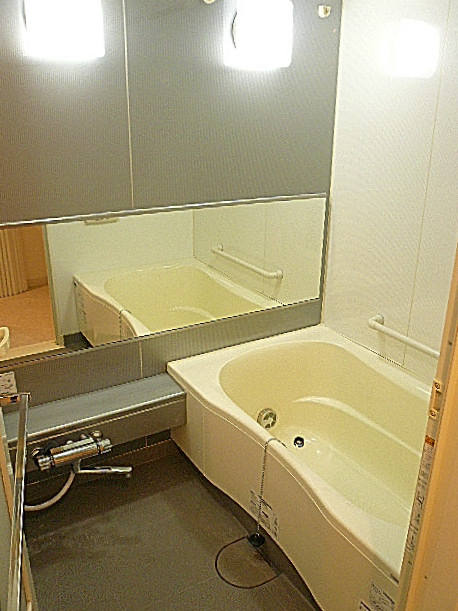 セーナ世田谷公園　バスルーム