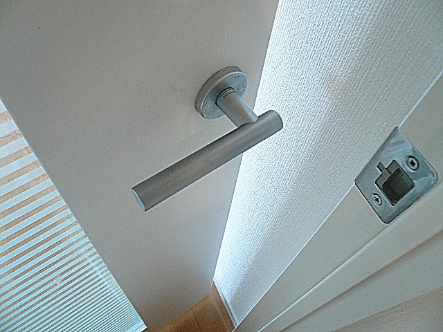 セーナ世田谷公園　LDKへの扉