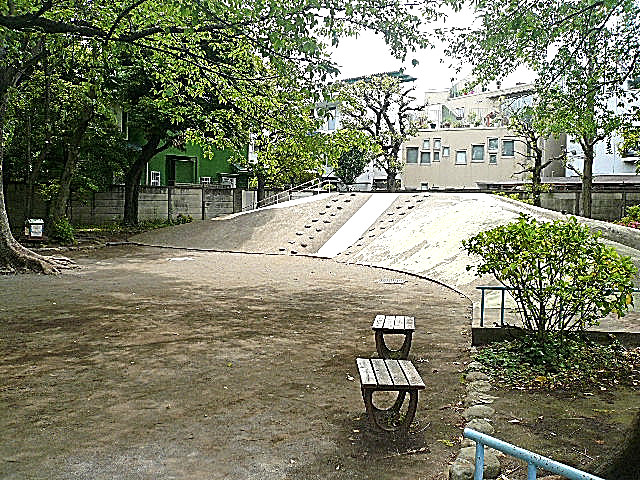 セーナ世田谷公園　マンションまでの道のり