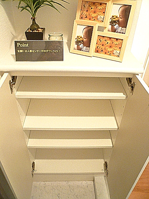 カウンター付玄関収納