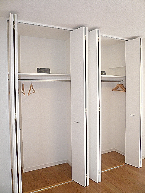 洋室8.8帖　クローゼット