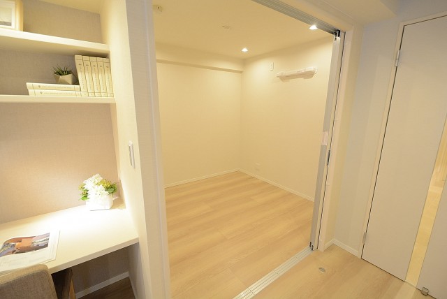 サンヴェール世田谷経堂　洋室