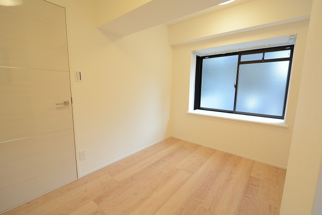 セザール月島 洋室5.5