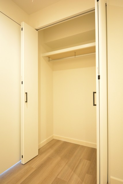 ドルフ目黒 洋室2