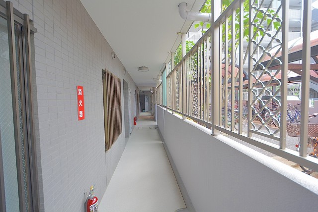 サンヴェール世田谷経堂 　外廊下