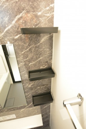 ドルフ目黒 浴室