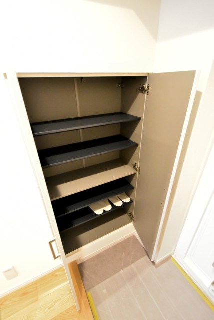 ニュー恵比寿フラワーマンション 玄関