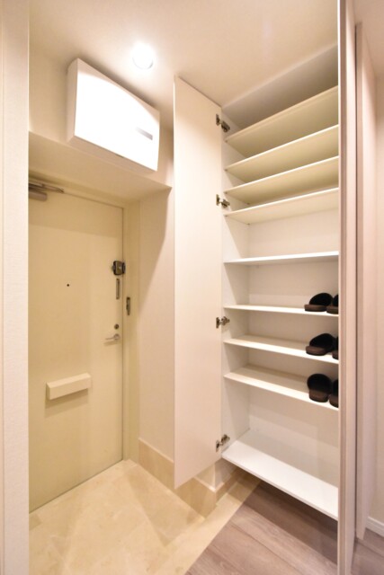 サンビューハイツ音羽 玄関