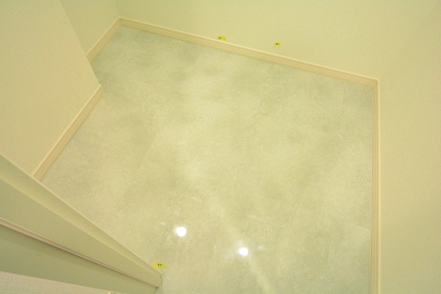 目黒サンケイハウス　廊下にあるウォークインクローゼット