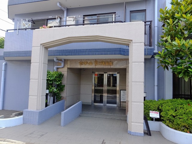 セザール第二千歳船橋　エントランス