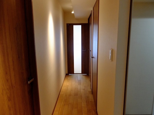 千歳船橋サマリヤマンション　廊下