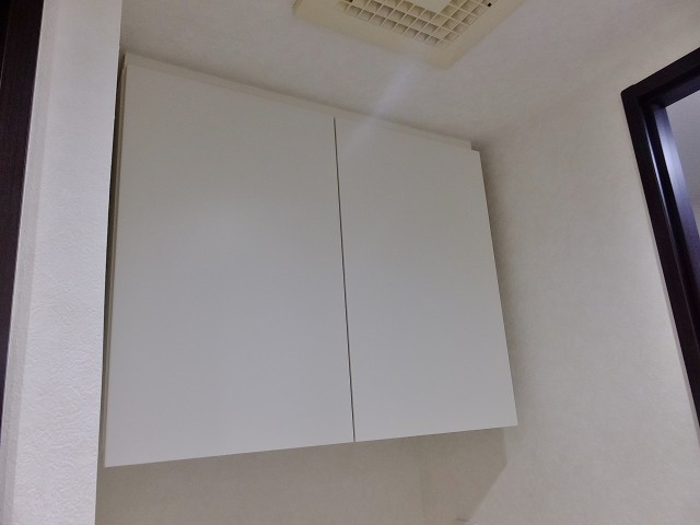 芦花公園パークホームズ　洗濯機置場棚