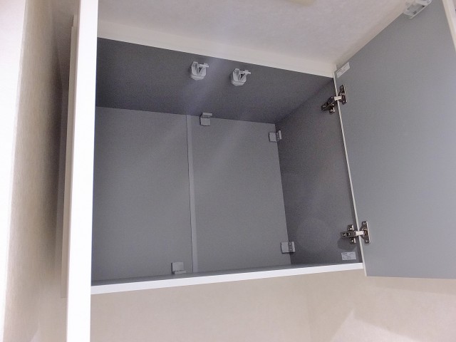 芦花公園パークホームズ　洗濯機置場棚