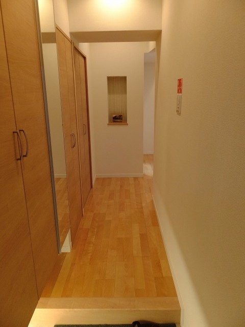 第一東個マンション　玄関