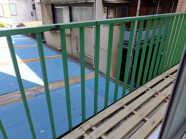 第一東個マンション　洋室1花台