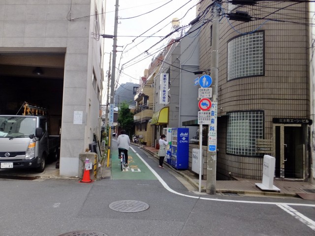 キャッスル花井　道順