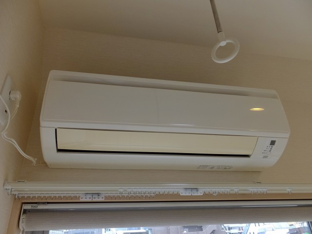 キャッスル花井　洋室Wエアコン
