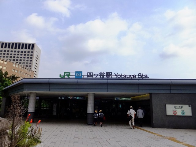 パレロワイヤル六番館　周辺環境　最寄駅