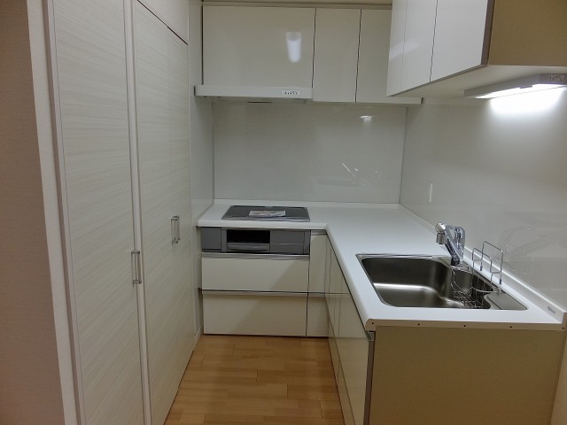 パレロワイヤル六番館　キッチン