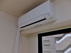 パレロワイヤル六番館　エアコン