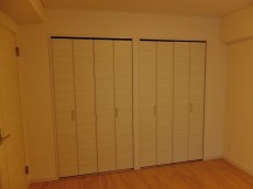 パレロワイヤル六番館　洋室