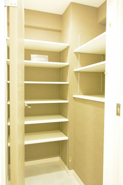 目黒サンケイハウス　シューズインクローゼット