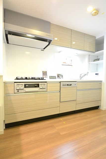 目黒サンケイハウス　システムキッチン