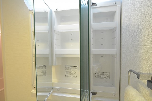 目黒サンケイハウス　洗面化粧台収納