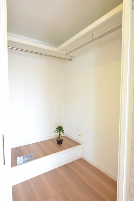 目黒サンケイハウス　ウォークインクローゼット