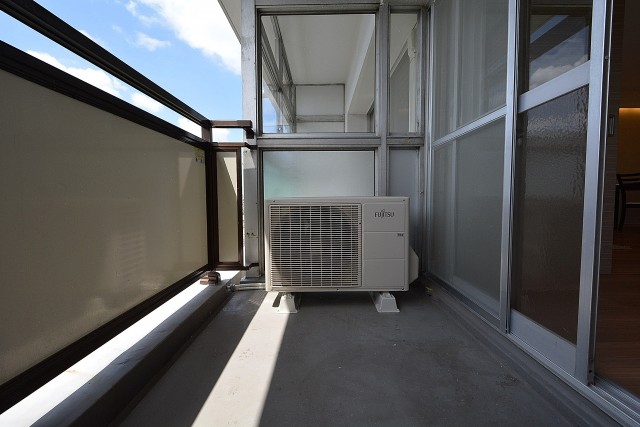 目黒サンケイハウス　南向きのバルコニー